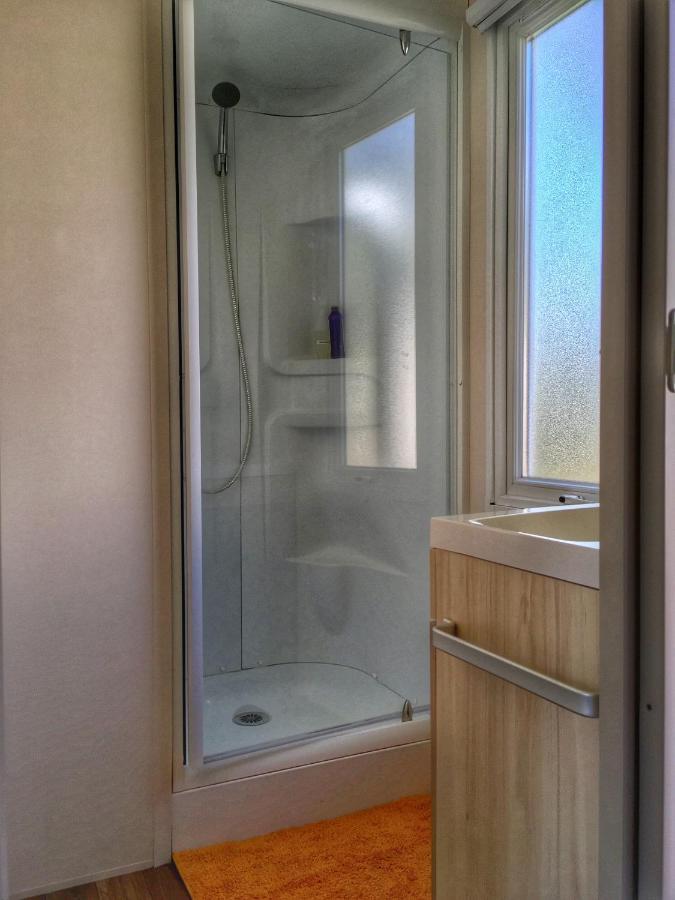 Mobil Home Pour 6 Personnes Climatise A Quelques Minutes Des Plages Agde Eksteriør billede